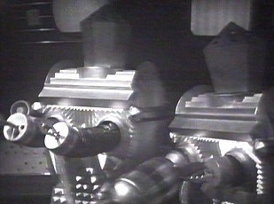 Image 4 of this episode (bridge)