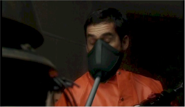 Image 3 of this episode